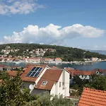 Palma Jelsa (Hvar)